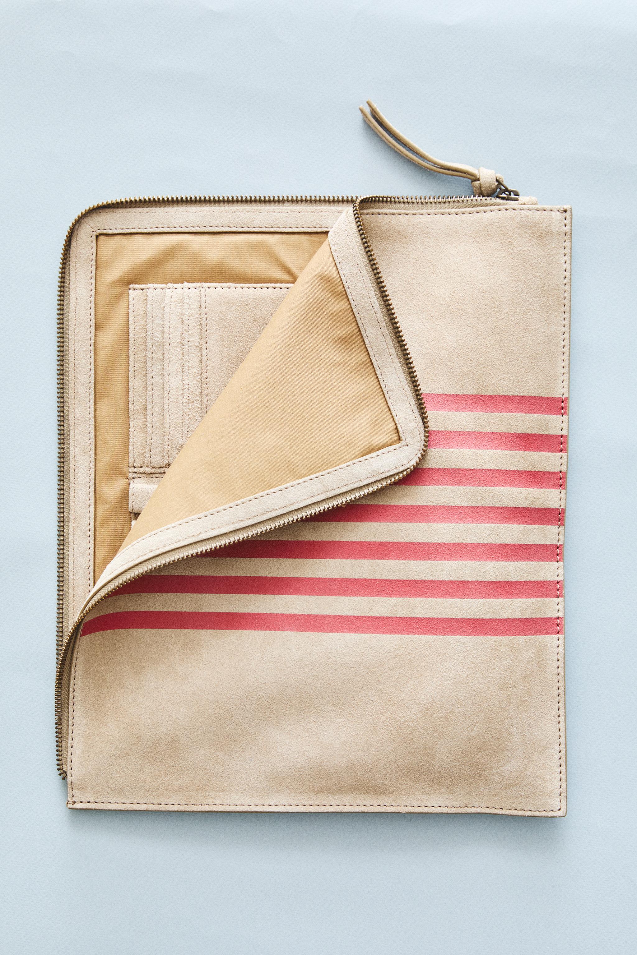 POCHETTE DOCUMENTS DAIM